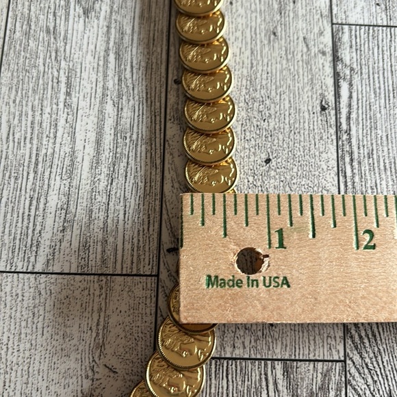 Vintage Gold Toned Roman Grecian Style Face Expandable Stretch Belt conch - Picture 4 of 8